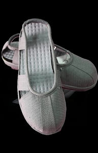 羅漢鞋(灰色)NT$ 700